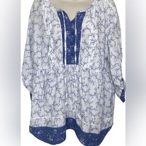Fashion Bug Women’s Floral Blouse 2X White Blue Elastic Waist Pleated 3/4 Sleeve